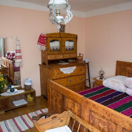 Apartment Eko Etno Selo Stara Kapela, Pavina Kuca エクステリア 写真