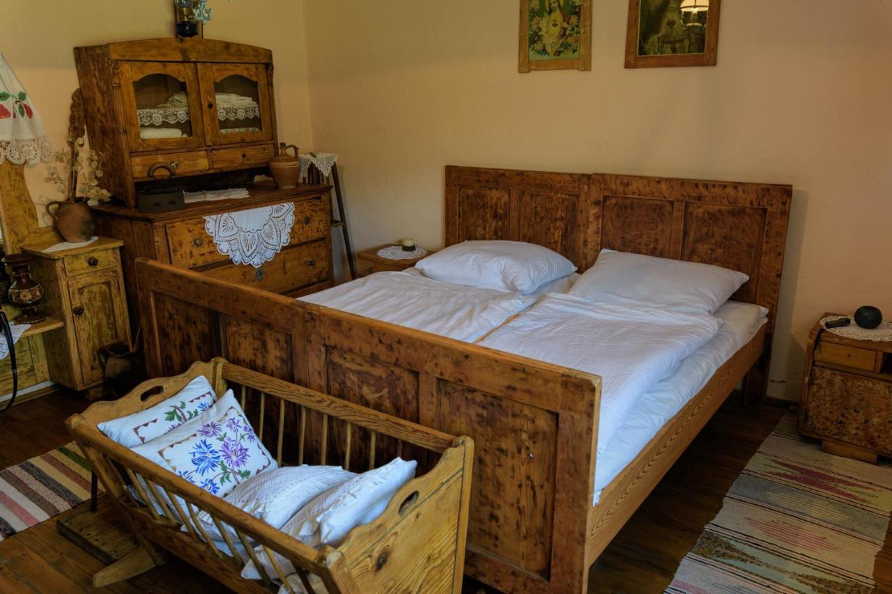 Apartment Eko Etno Selo Stara Kapela, Pavina Kuca エクステリア 写真
